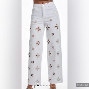 The Noli Shop Kaia Pearl High Rise Jean - White
